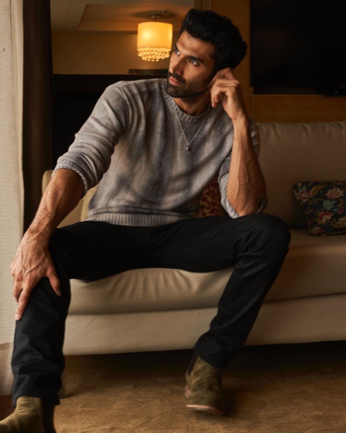 aditya roy kapur 9